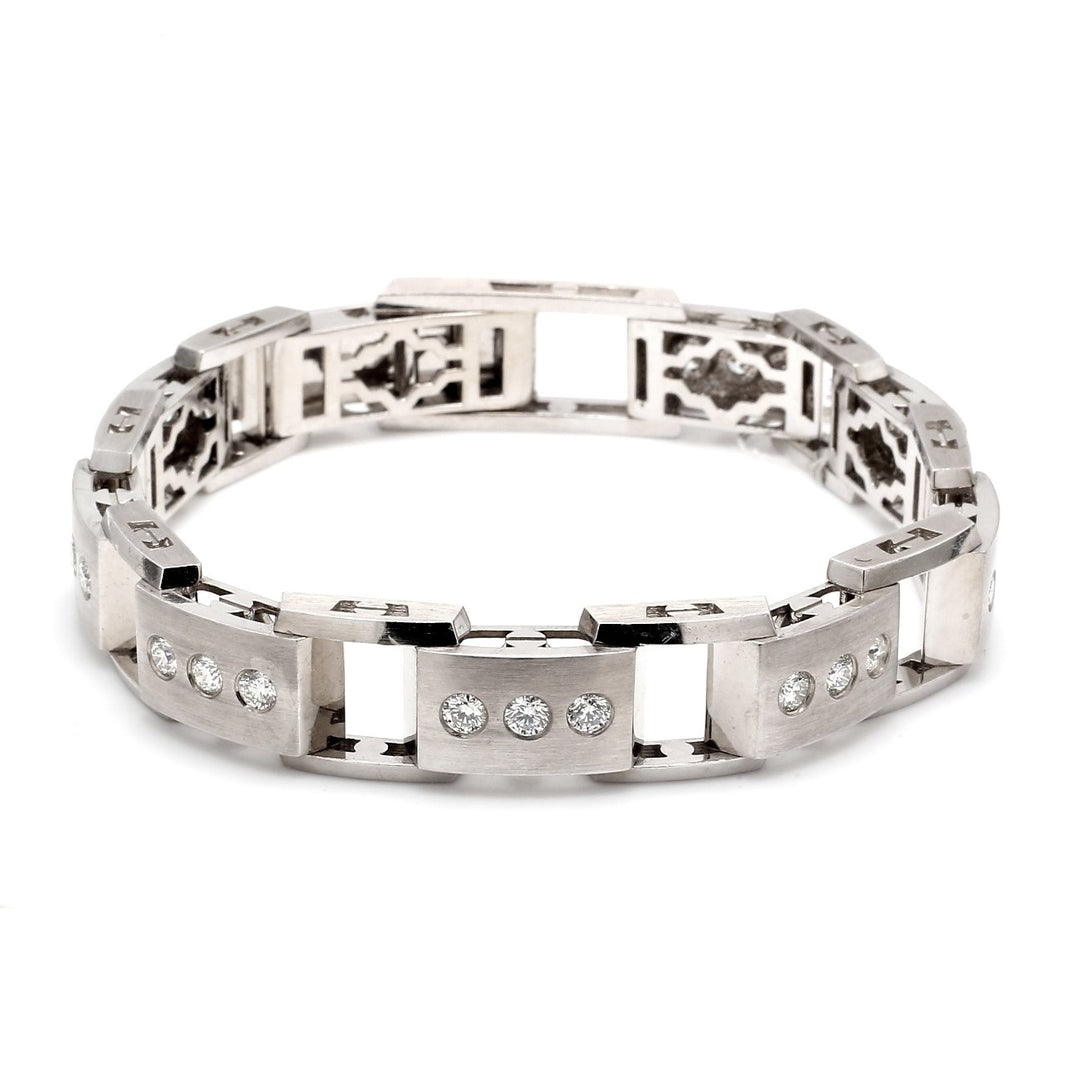 Mens bracelet with bezel set round diamonds.  D2.82ct.t.w.