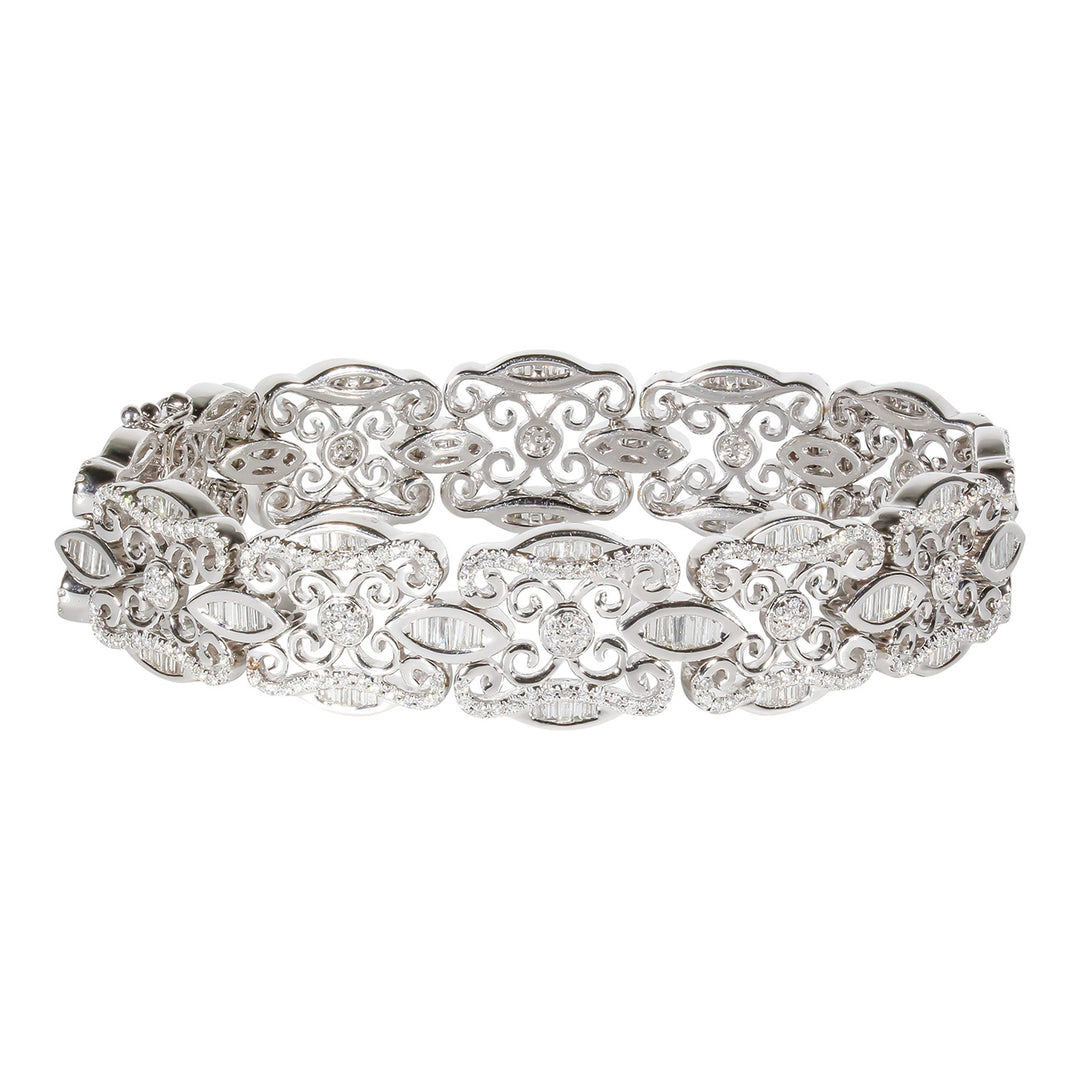 7.5"" Designer bracelet in 18K WG with baguettes & round diamonds.  D4.58ct.t.w.