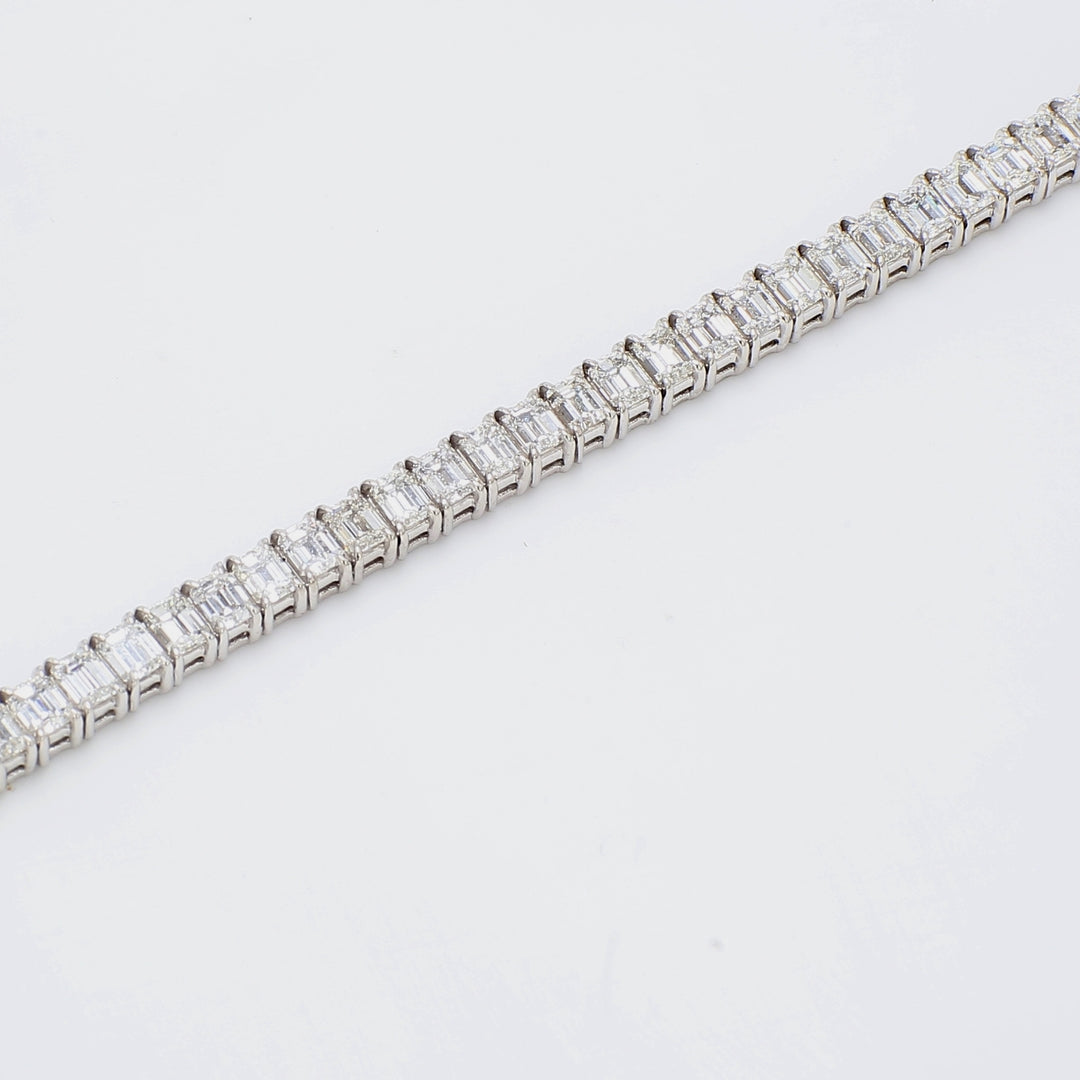 7"" Tennis bracelet in platinum with F/VS prong set emerald cut diamonds.  D11.03ct.t.w.