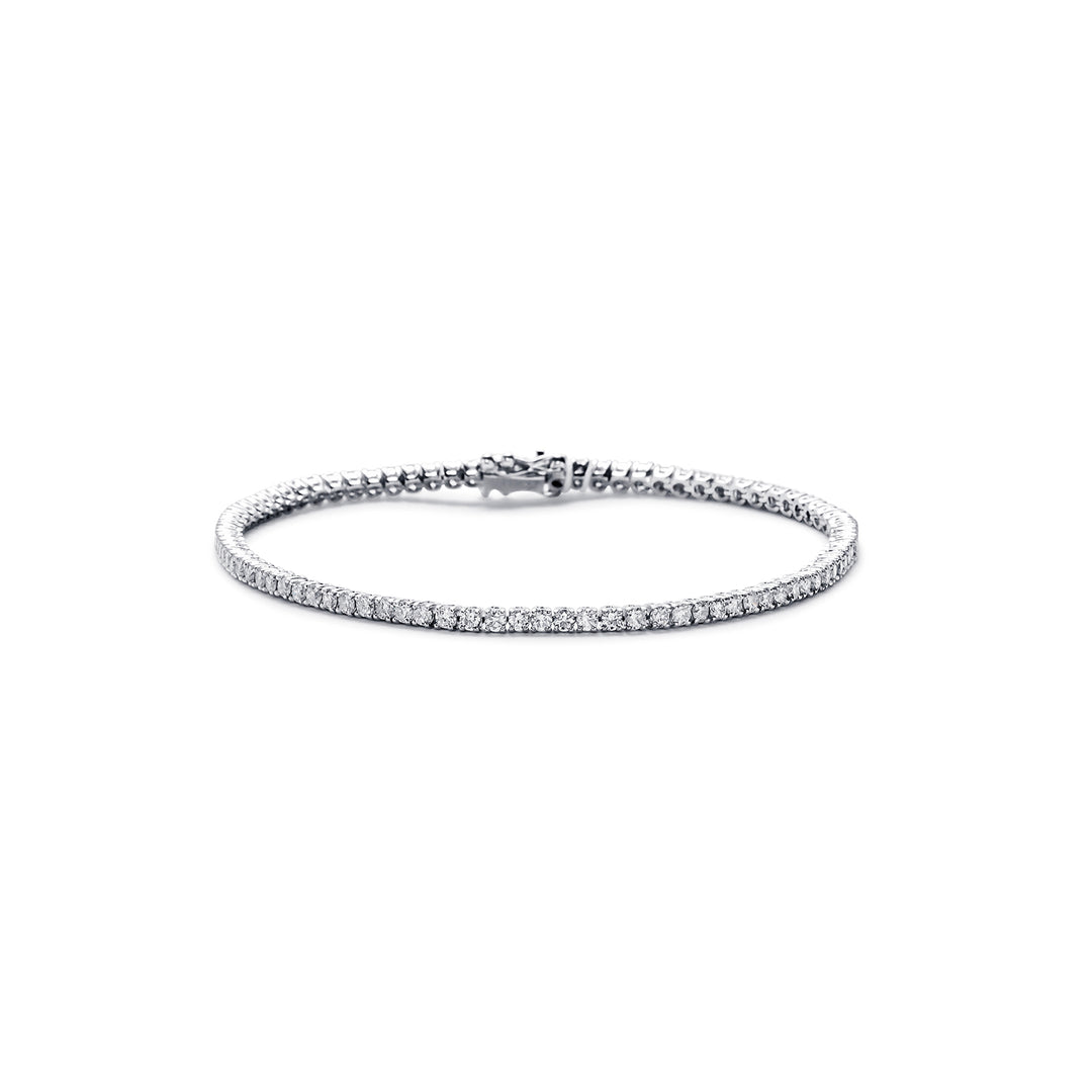 7"" Tennis bracelet with 4-prong set (88) round diamonds.  D2.62ct.t.w.