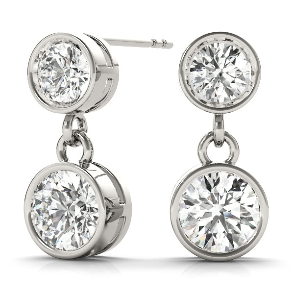 18K White Gold Round Diamond Stud Earrings