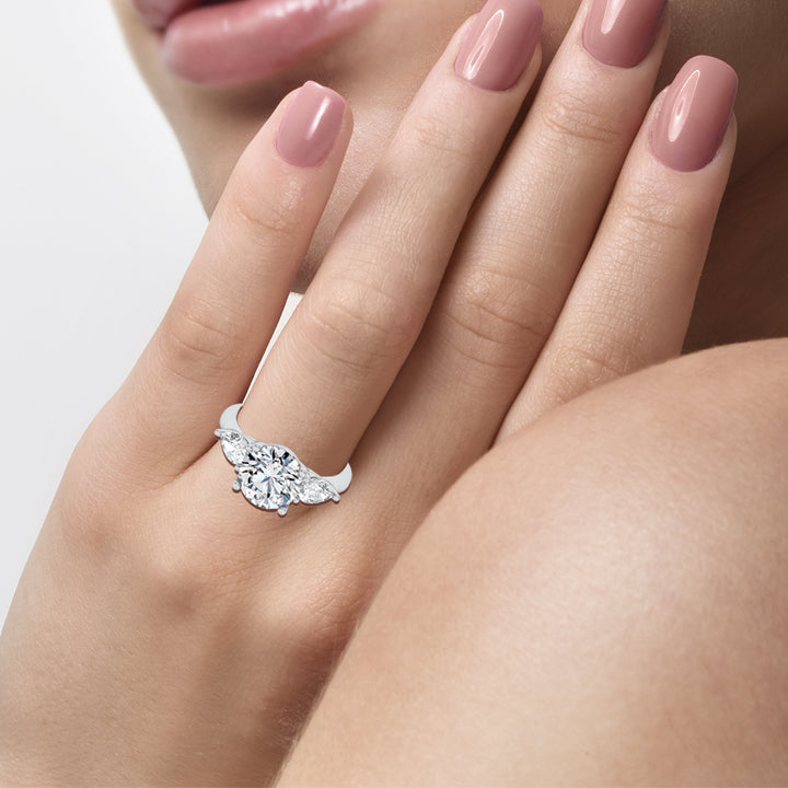 14K 3.80CT DIAMOND RING